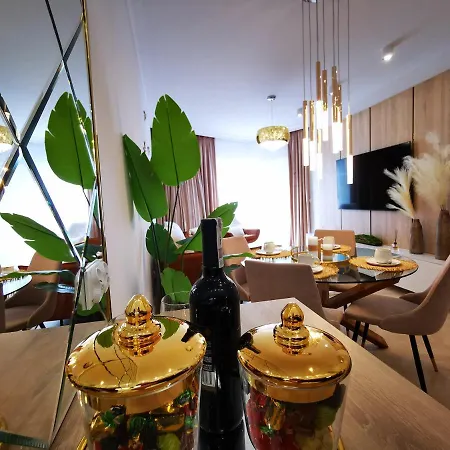 Gold B29 Let's Sea Baltic Park Apartmán *